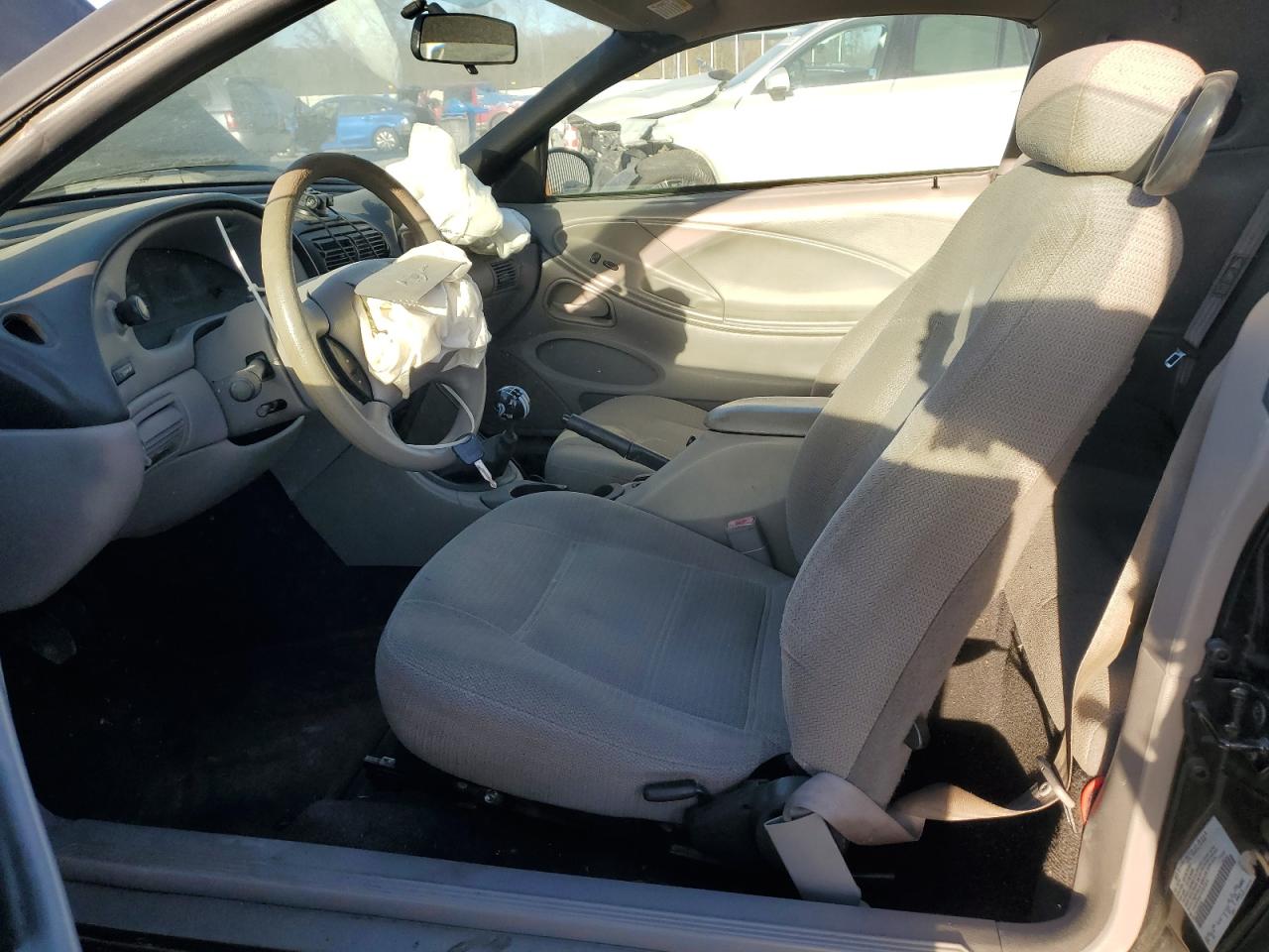 2000 Ford Mustang VIN: 1FAFP4047YF201814 Lot: 92376965