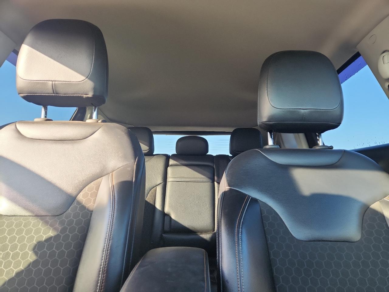 2018 Jeep Compass Latitude VIN: 3C4NJDBB2JT115003 Lot: 90326585