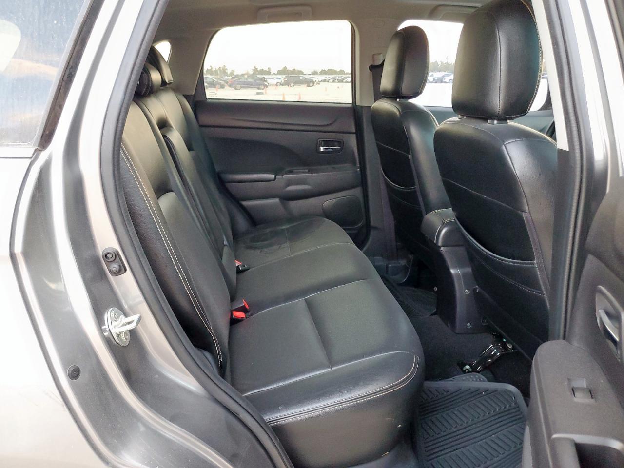 2015 Mitsubishi Outlander Sport Se VIN: 4A4AP4AUXFE043547 Lot: 92611665