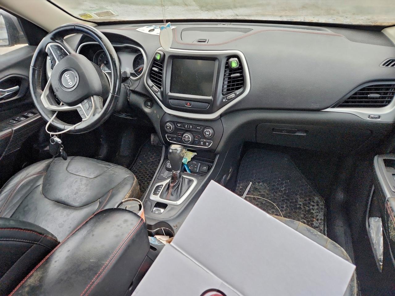 2015 Jeep Cherokee Trailhawk VIN: 1C4PJMBS1FW582486 Lot: 94027515