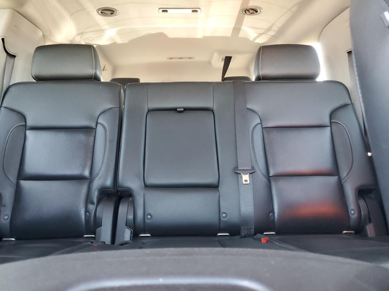 2019 GMC Yukon Xl C1500 Slt VIN: 1GKS1GKC1KR336054 Lot: 92064365