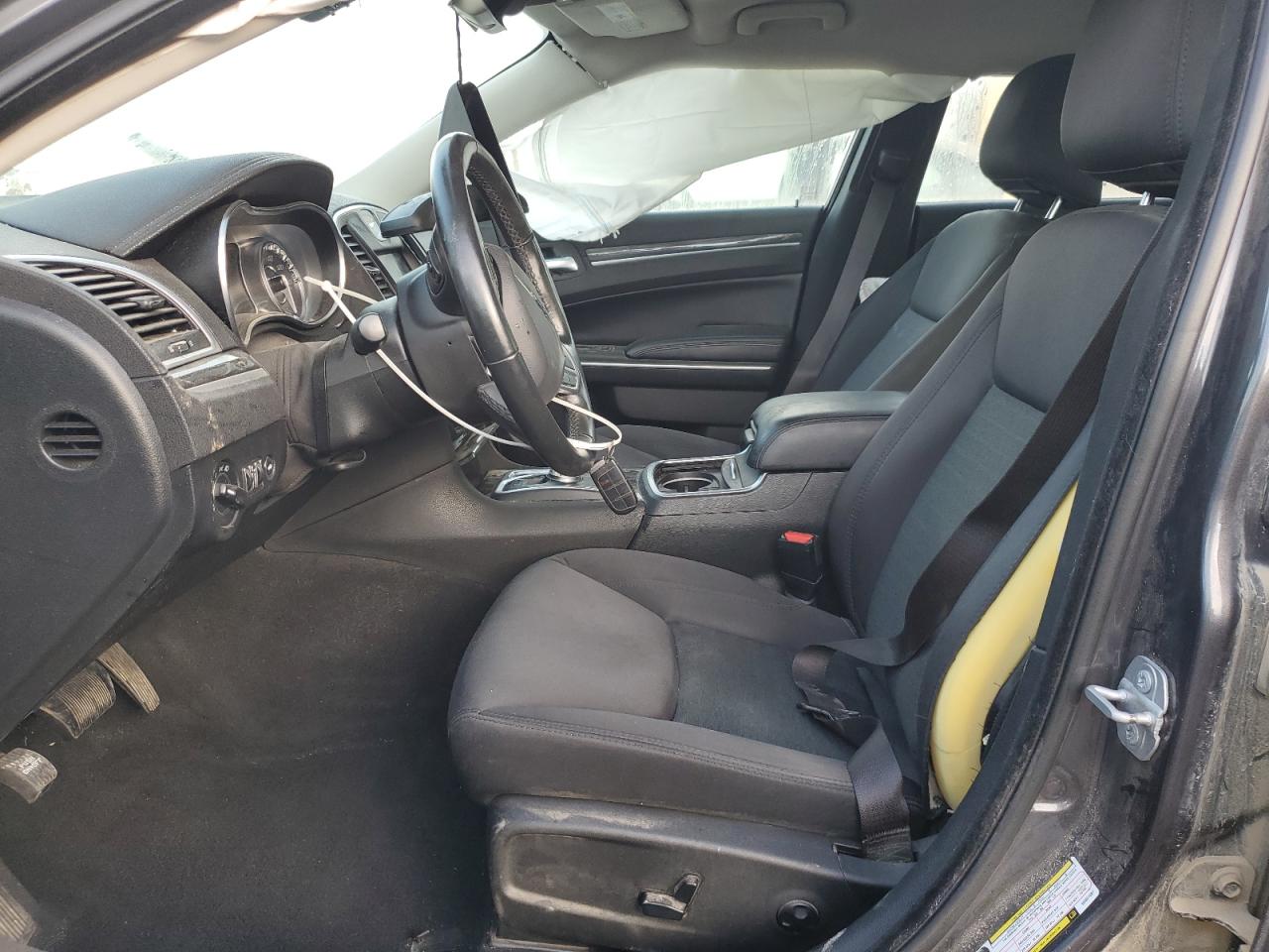 2019 Chrysler 300 Touring VIN: 2C3CCAAG8KH651367 Lot: 92026985