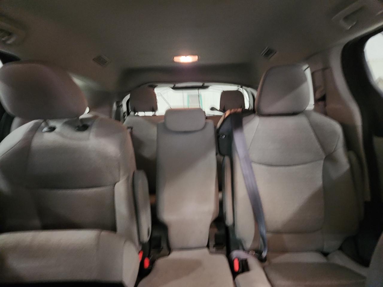 2021 Toyota Sienna Le VIN: 5TDKSKFC6MS035886 Lot: 93126815