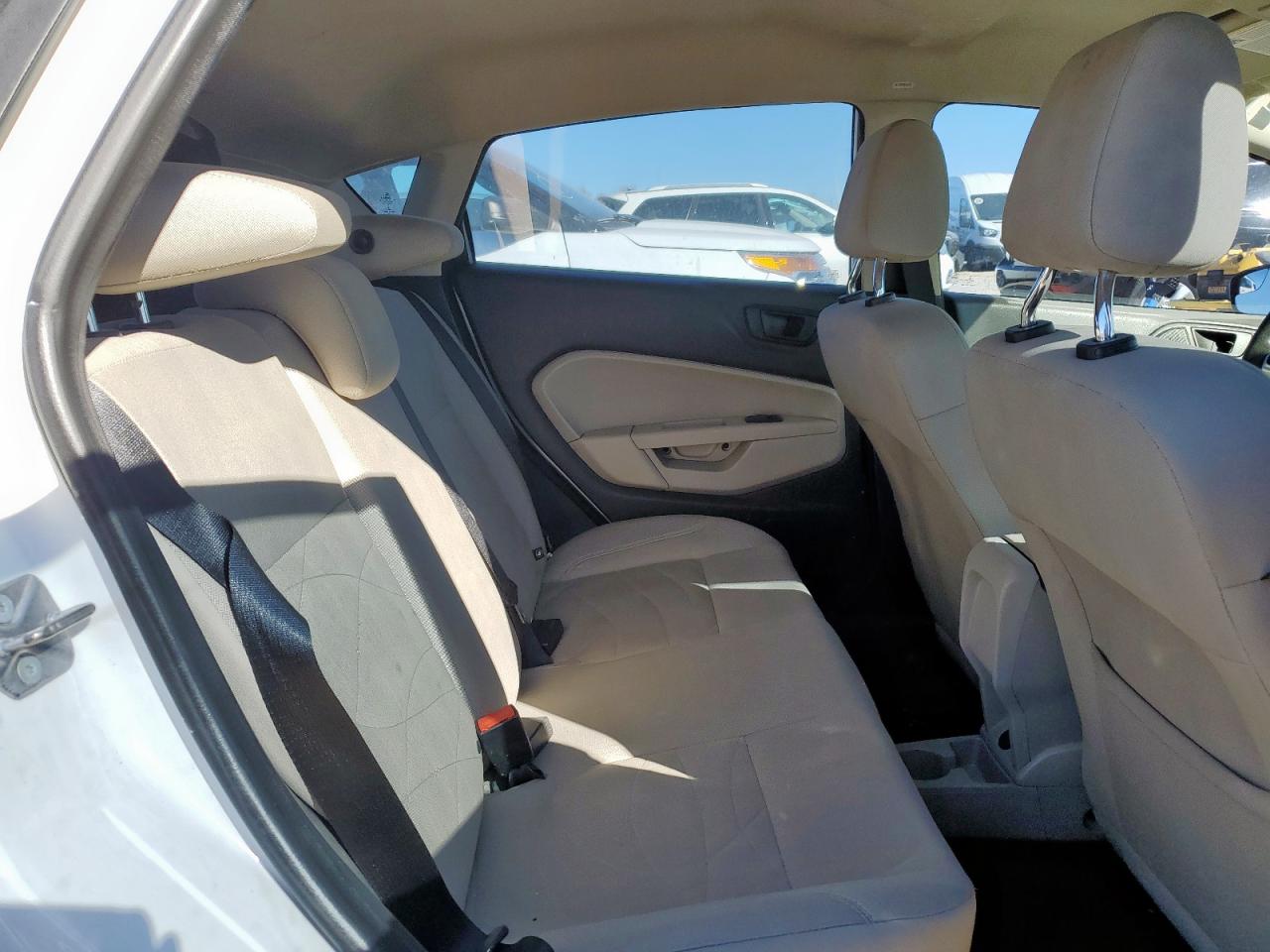 2019 Ford Fiesta Se VIN: 3FADP4EJ2KM147688 Lot: 92058355