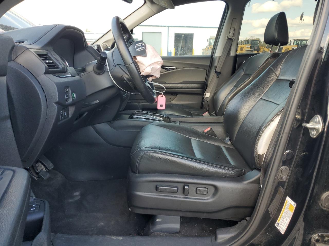 2019 Honda Pilot Touring VIN: 5FNYF6H91KB061093 Lot: 91709105