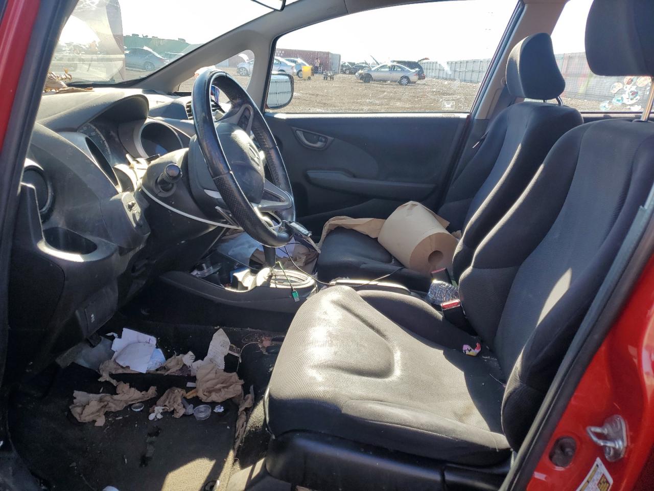 2011 Honda Fit Sport VIN: JHMGE8H58BS009811 Lot: 92101335