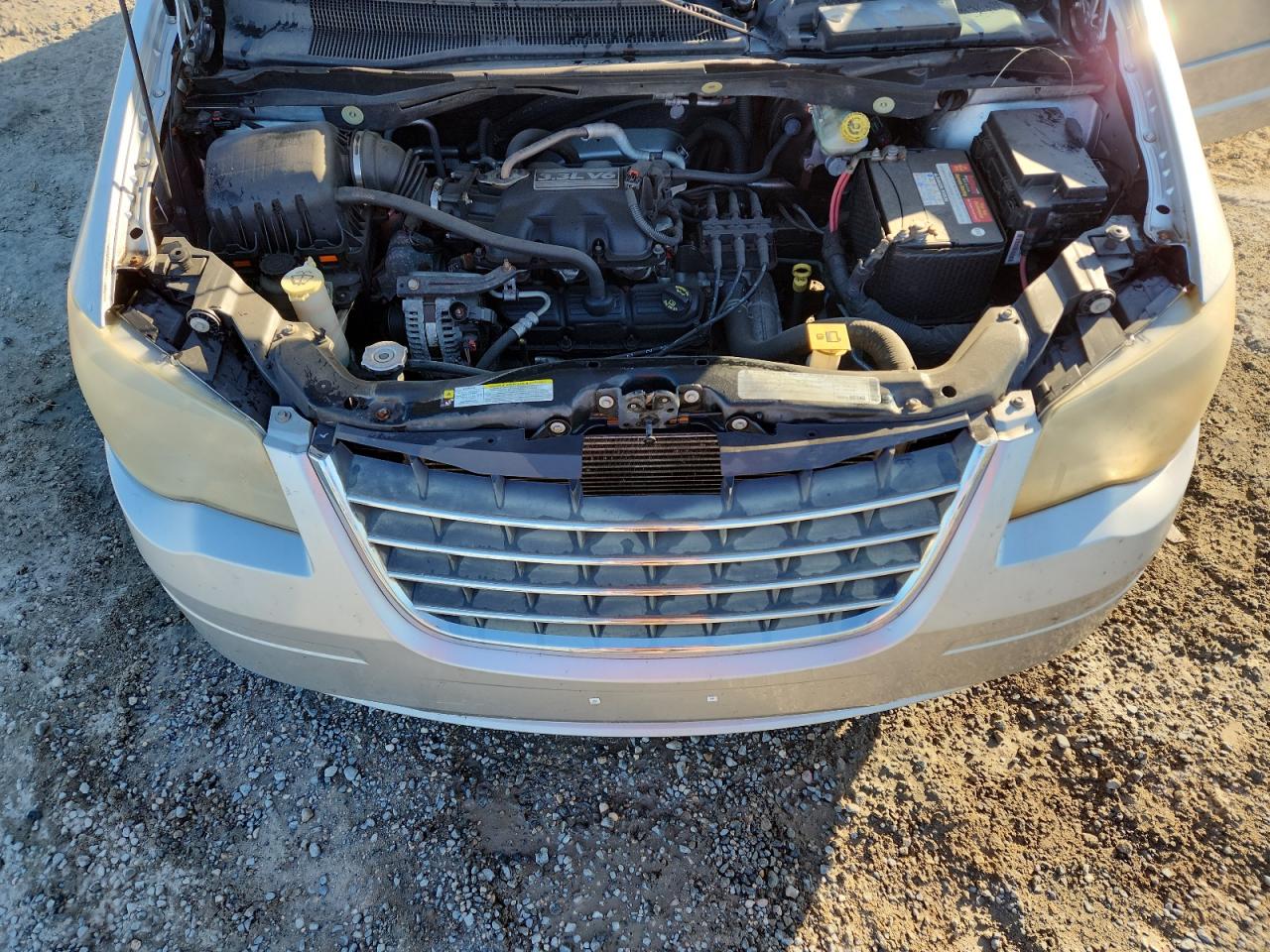 2009 Chrysler Town & Country Lx VIN: 2A8HR44E19R631230 Lot: 92646245