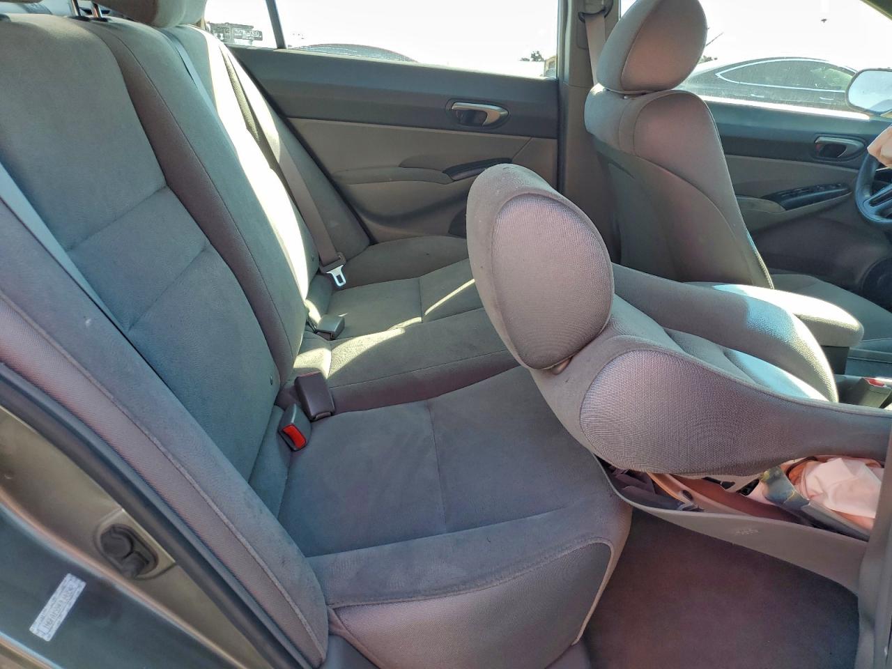 2007 Honda Civic Lx VIN: 1HGFA15597L143542 Lot: 93863085