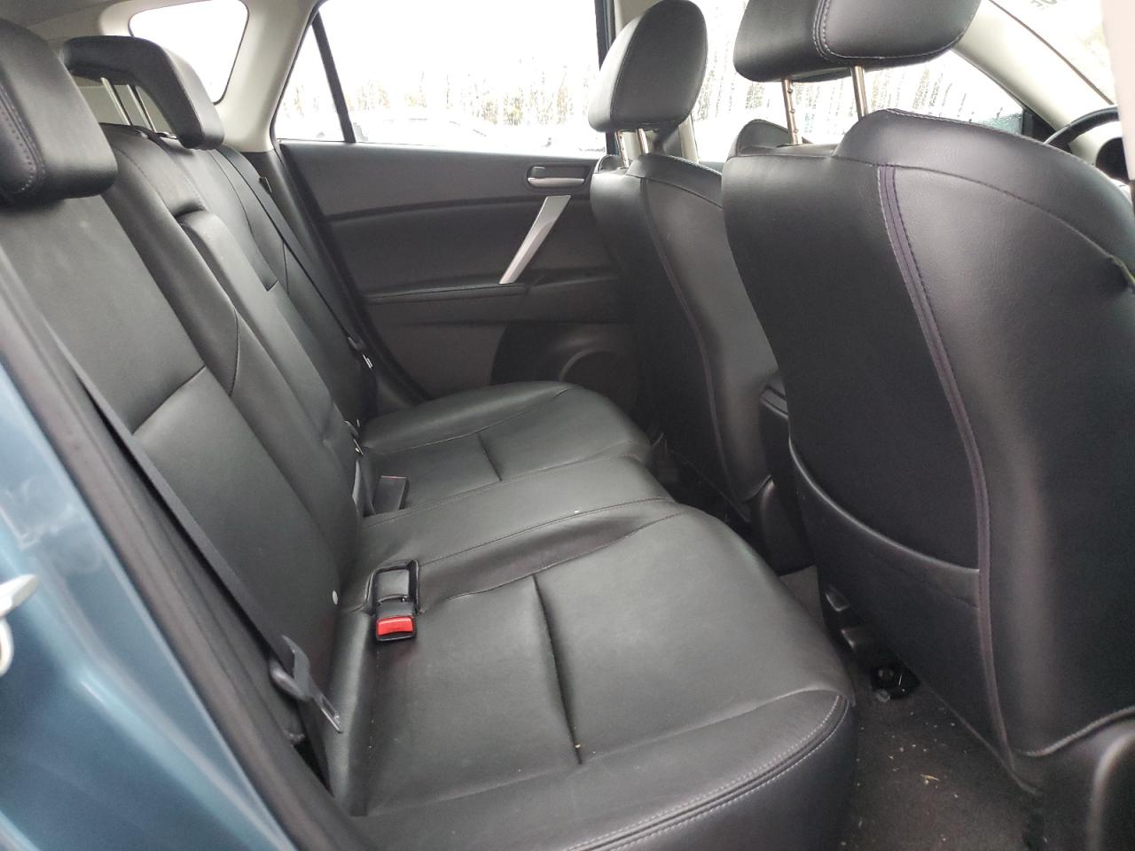 2010 Mazda 3 S VIN: JM1BL1H55A1317905 Lot: 93613455