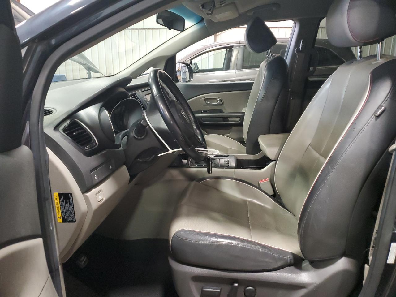 2016 Kia Sedona Lx VIN: KNDMB5C17G6215279 Lot: 92194995