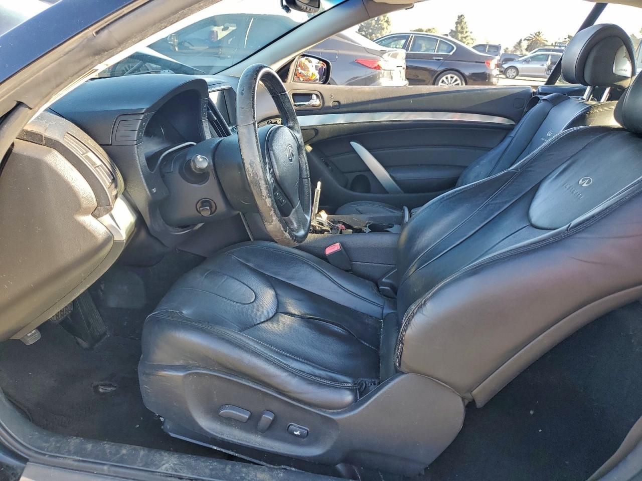 2010 Infiniti G37 Base VIN: JN1CV6FE7AM351473 Lot: 93902005