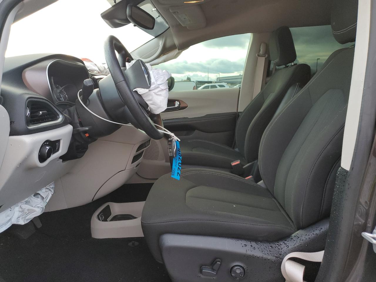 2021 Chrysler Voyager L VIN: 2C4RC1AG8MR504307 Lot: 93335975