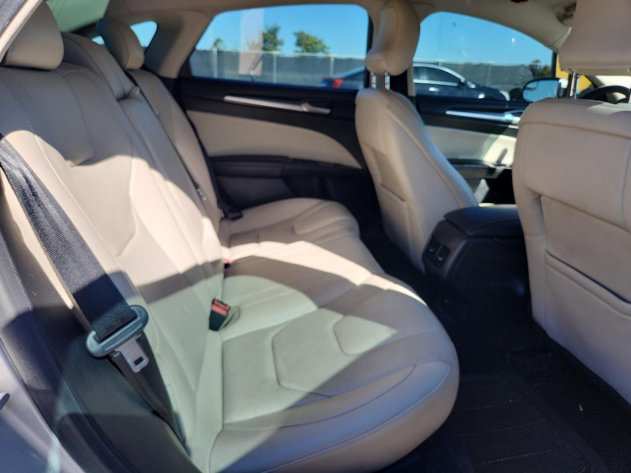 2017 Ford Fusion Titanium VIN: 3FA6P0K9XHR131746 Lot: 89930375