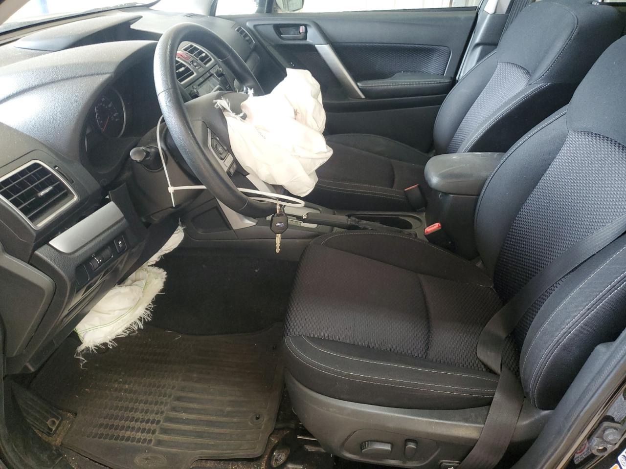 2017 Subaru Forester 2.5I Premium VIN: JF2SJAEC4HH573979 Lot: 93844835