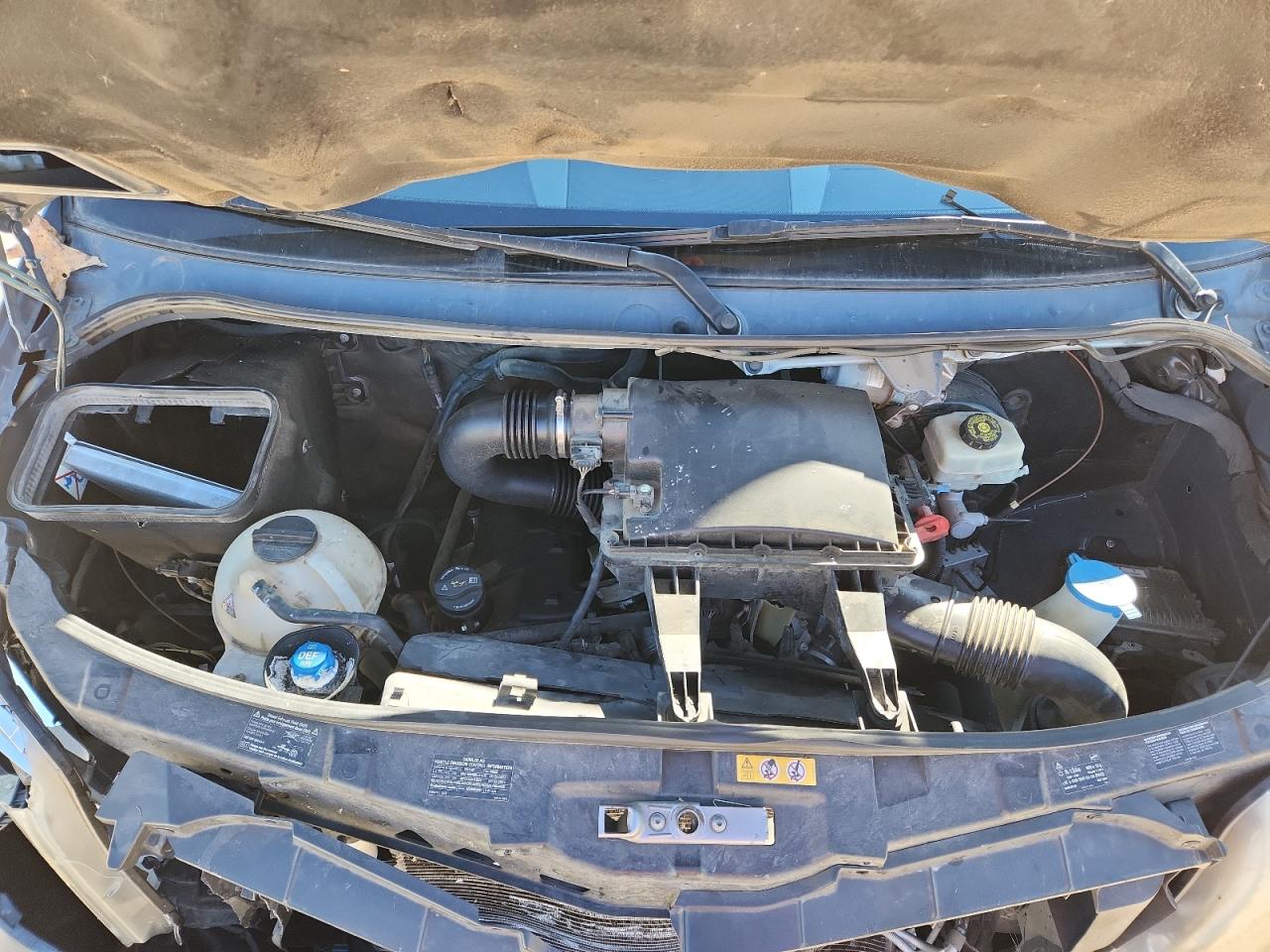 2018 Mercedes Benz Sprinter 2500 Delivery Van VIN: WD3PE7CD0JP636346 Lot: 92024805