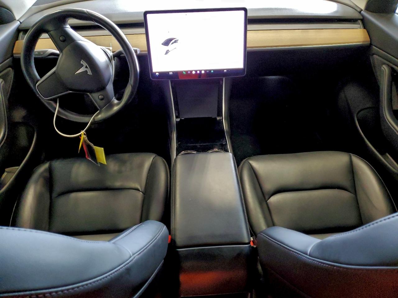 2018 Tesla Model 3 VIN: 5YJ3E1EB0JF182560 Lot: 93838275