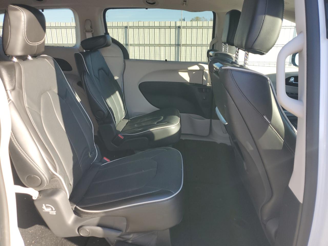 2024 Chrysler Pacifica Limited VIN: 2C4RC1GG4RR181050 Lot: 93103165