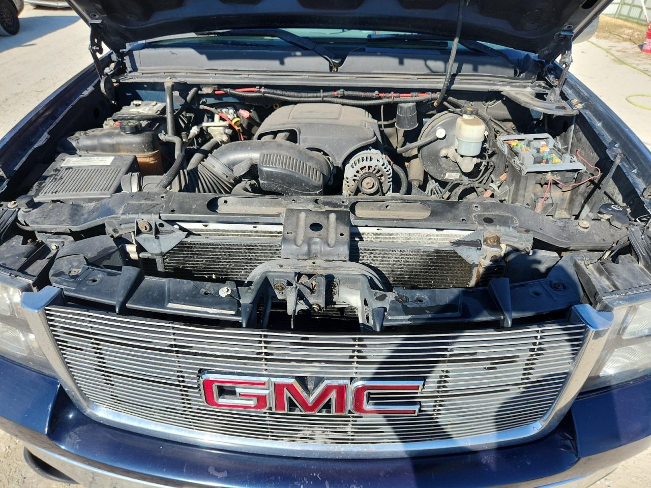 2008 GMC Sierra C1500 VIN: 3GTEC13C18G128442 Lot: 92634175