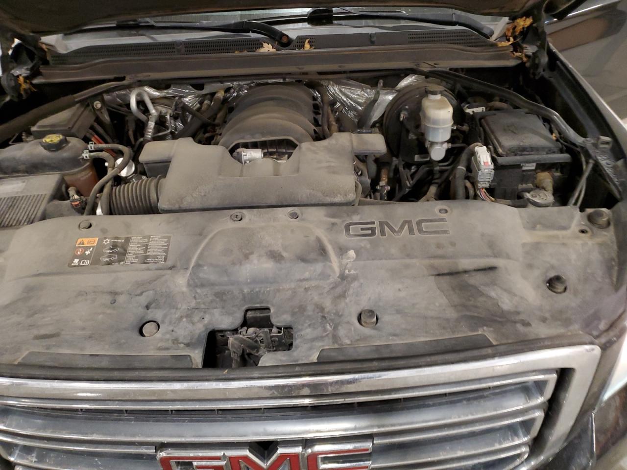 2015 GMC Yukon Xl K1500 Slt VIN: 1GKS2HKC4FR565062 Lot: 92453645