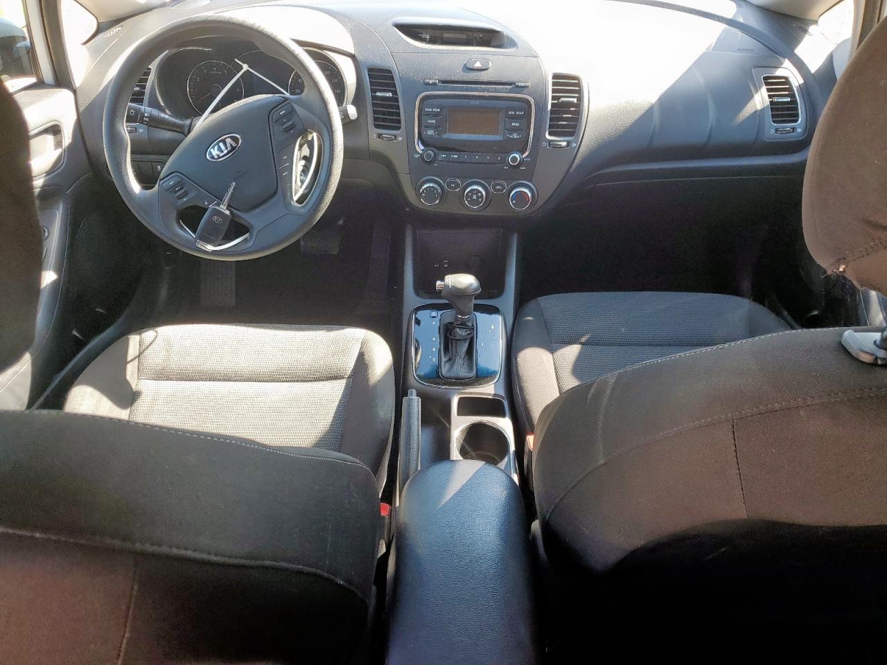 2017 Kia Forte Lx VIN: 3KPFK4A74HE078064 Lot: 91001085