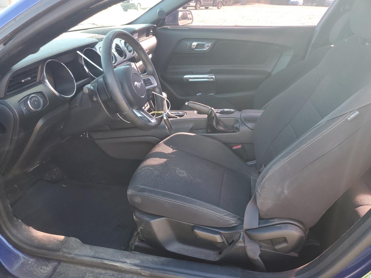 2015 Ford Mustang VIN: 1FA6P8AM5F5392089 Lot: 90977715