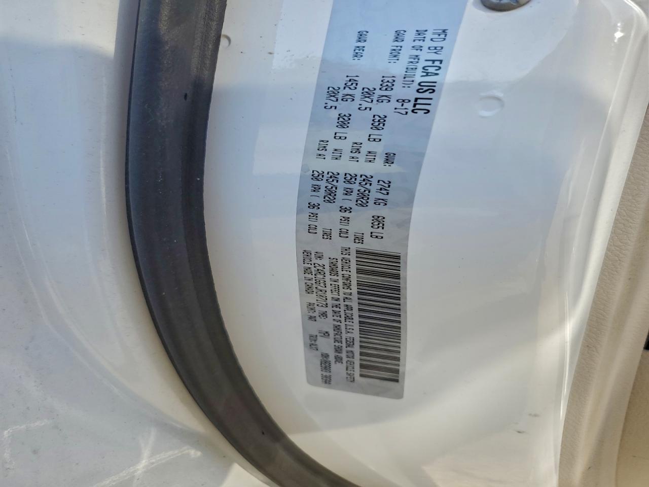 2018 Chrysler Pacifica Limited VIN: 2C4RC1GG7JR107173 Lot: 94239585