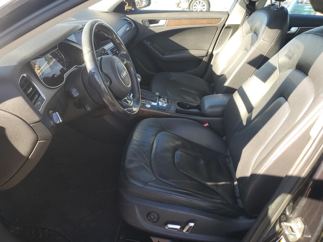 2015 Audi A4 Premium Plus VIN: WAUFFAFL4FN020521 Lot: 92441735