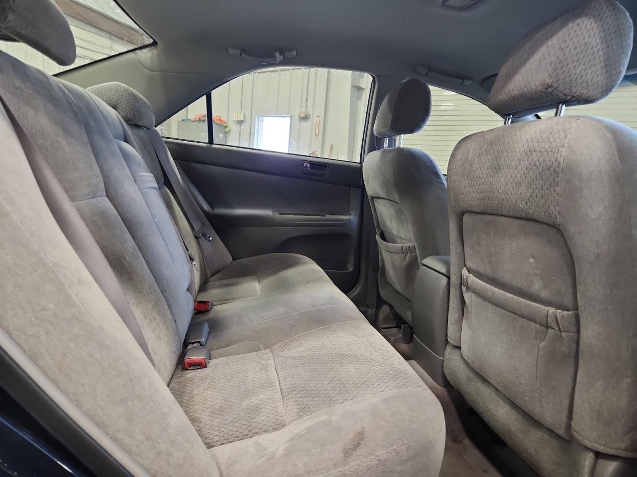 2004 Toyota Camry Le VIN: 4T1BE32K84U330344 Lot: 93114995