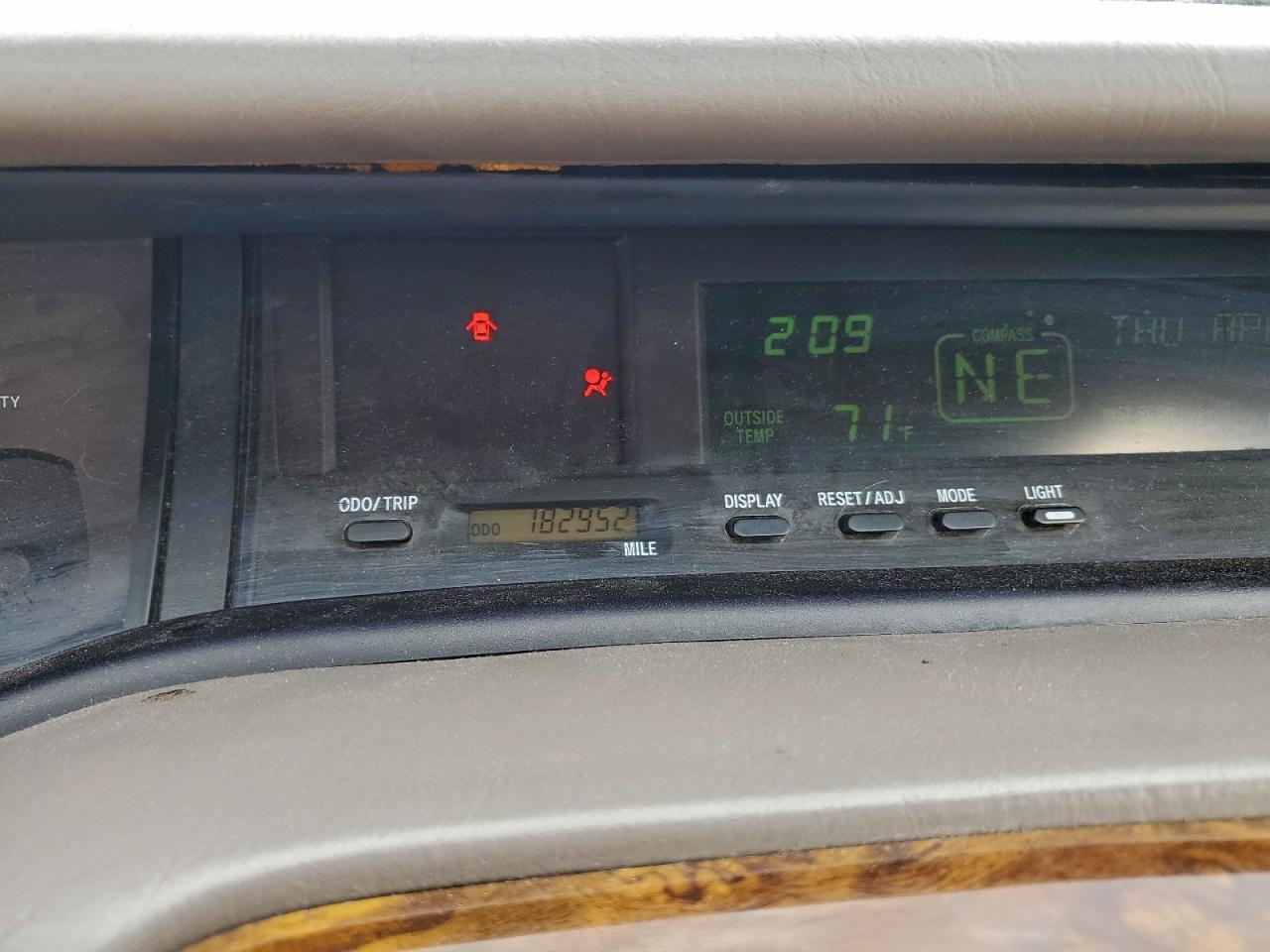 2004 Toyota Avalon Xl VIN: 4T1BF28B44U358771 Lot: 93693795