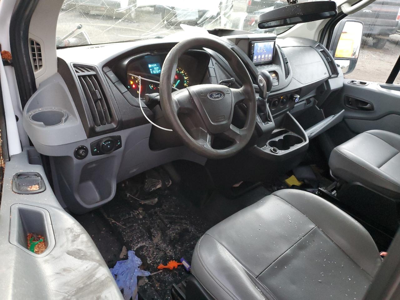 2017 Ford Transit T-150 Delivery Van VIN: 1FTYE1YM8HKA02631 Lot: 92755075