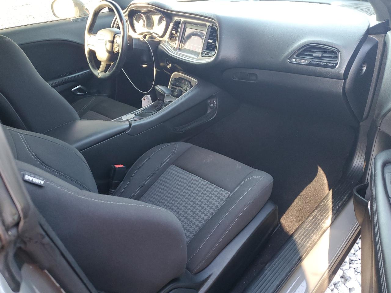 2019 Dodge Challenger Sxt VIN: 2C3CDZAG3KH669612 Lot: 92802915