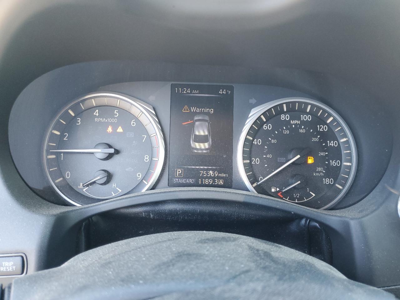 2018 Infiniti Q50 Luxe VIN: JN1EV7AR0JM445851 Lot: 92670055