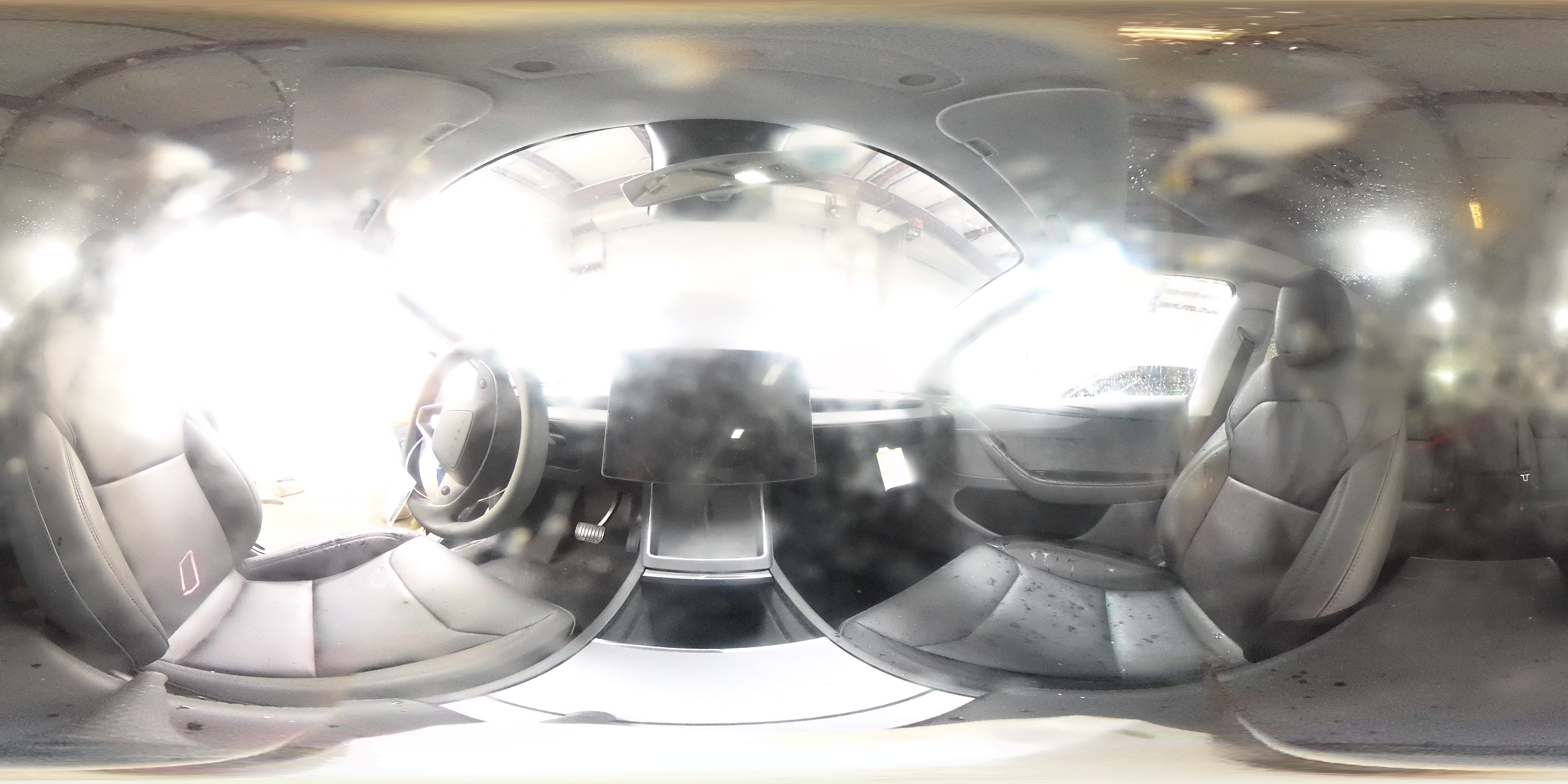 2026 Tesla Model Y VIN: 7SAYGDEE1TA450675 Lot: 93067175