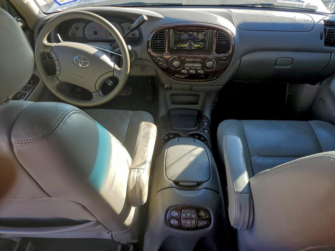 2004 Toyota Sequoia Limited VIN: 5TDZT38AX4S228488 Lot: 94594185