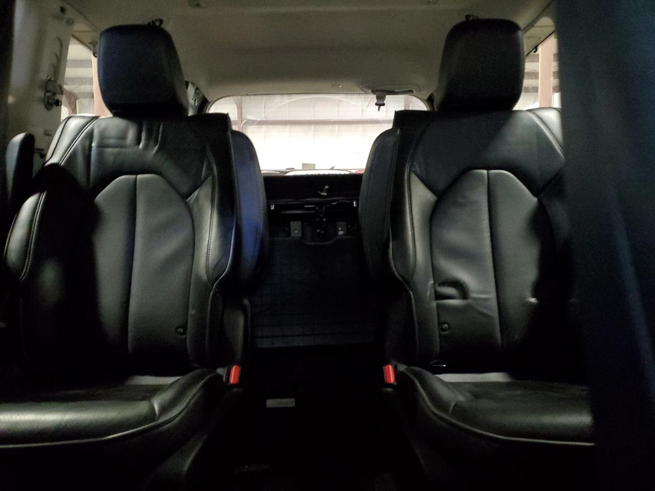 2018 Chrysler Pacifica Hybrid Limited VIN: 2C4RC1N79JR364564 Lot: 92807055