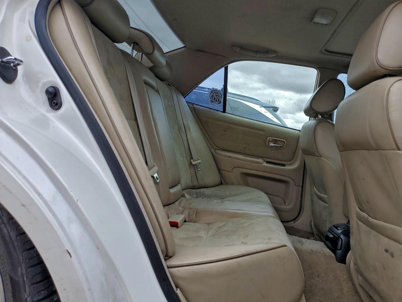 2002 Lexus Is 300 VIN: JTHBD192820053571 Lot: 93993395