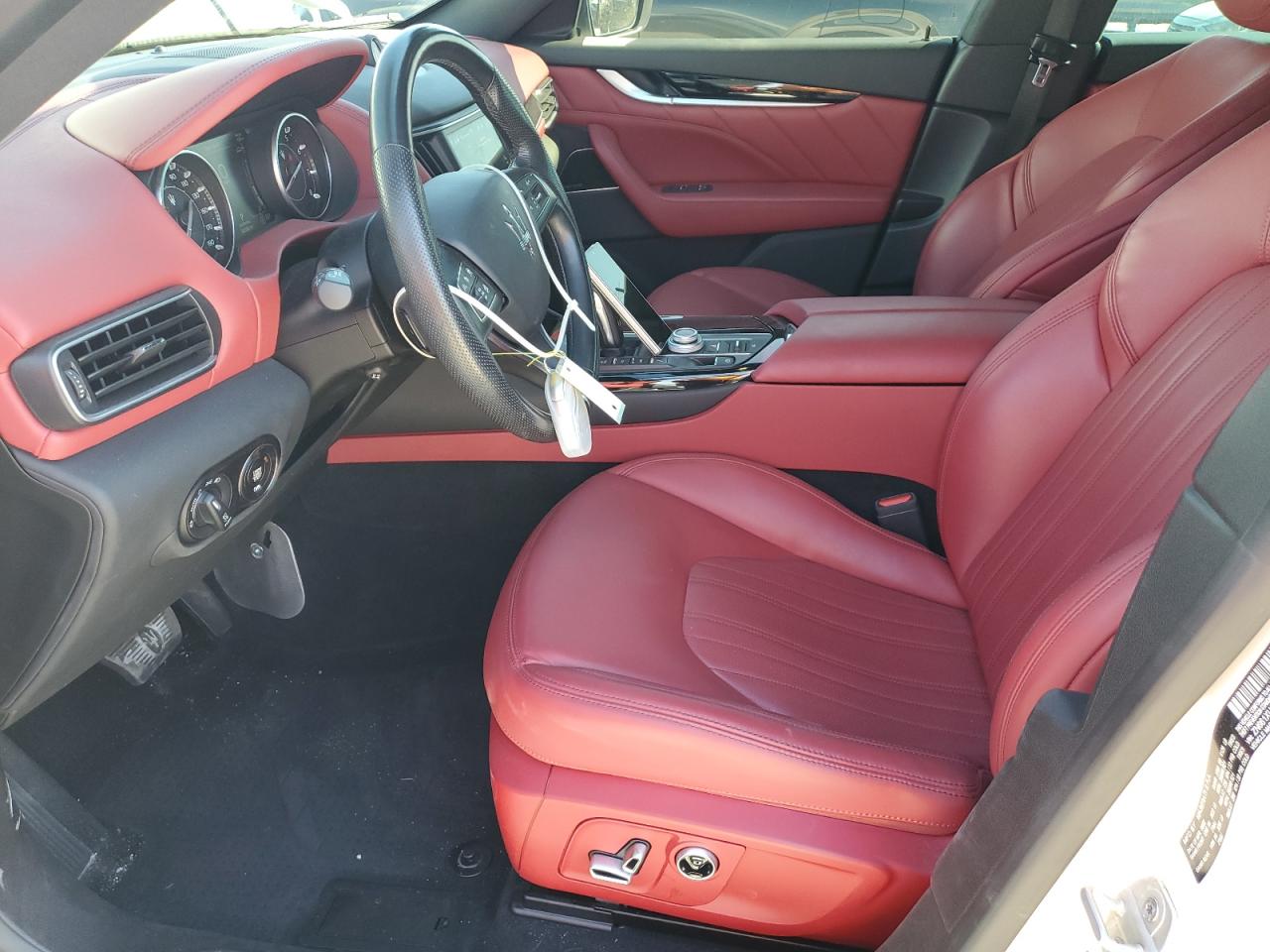 2022 Maserati Levante Base VIN: ZN661XUA1NX406658 Lot: 92033935