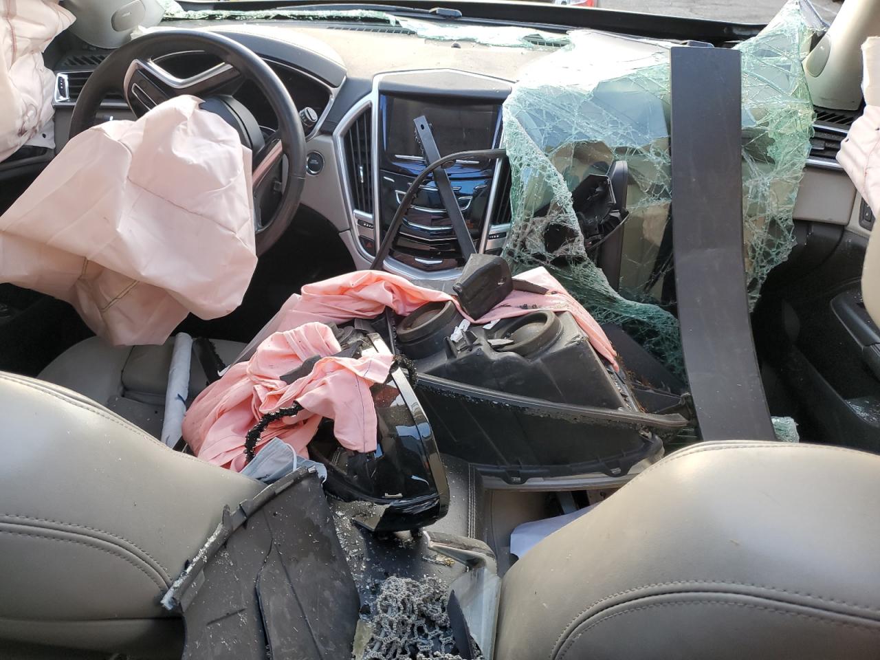 2013 Cadillac Srx Luxury Collection VIN: 3GYFNCE38DS510556 Lot: 92737995