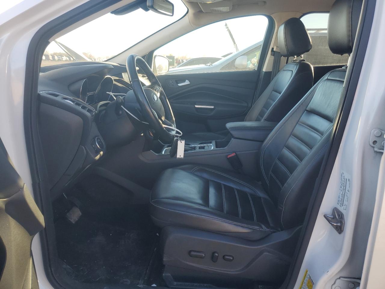 2017 Ford Escape Titanium VIN: 1FMCU9J91HUA89760 Lot: 90300315