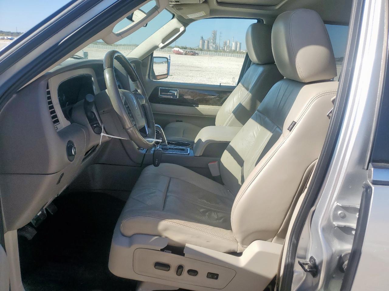 2015 Lincoln Navigator VIN: 5LMJJ2HT9FEJ13817 Lot: 92195755