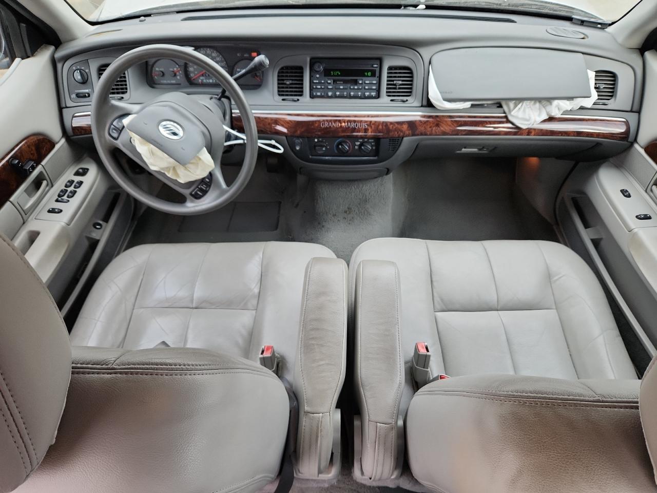 2004 Mercury Grand Marquis Gs VIN: 2MEFM74W24X670533 Lot: 93450225