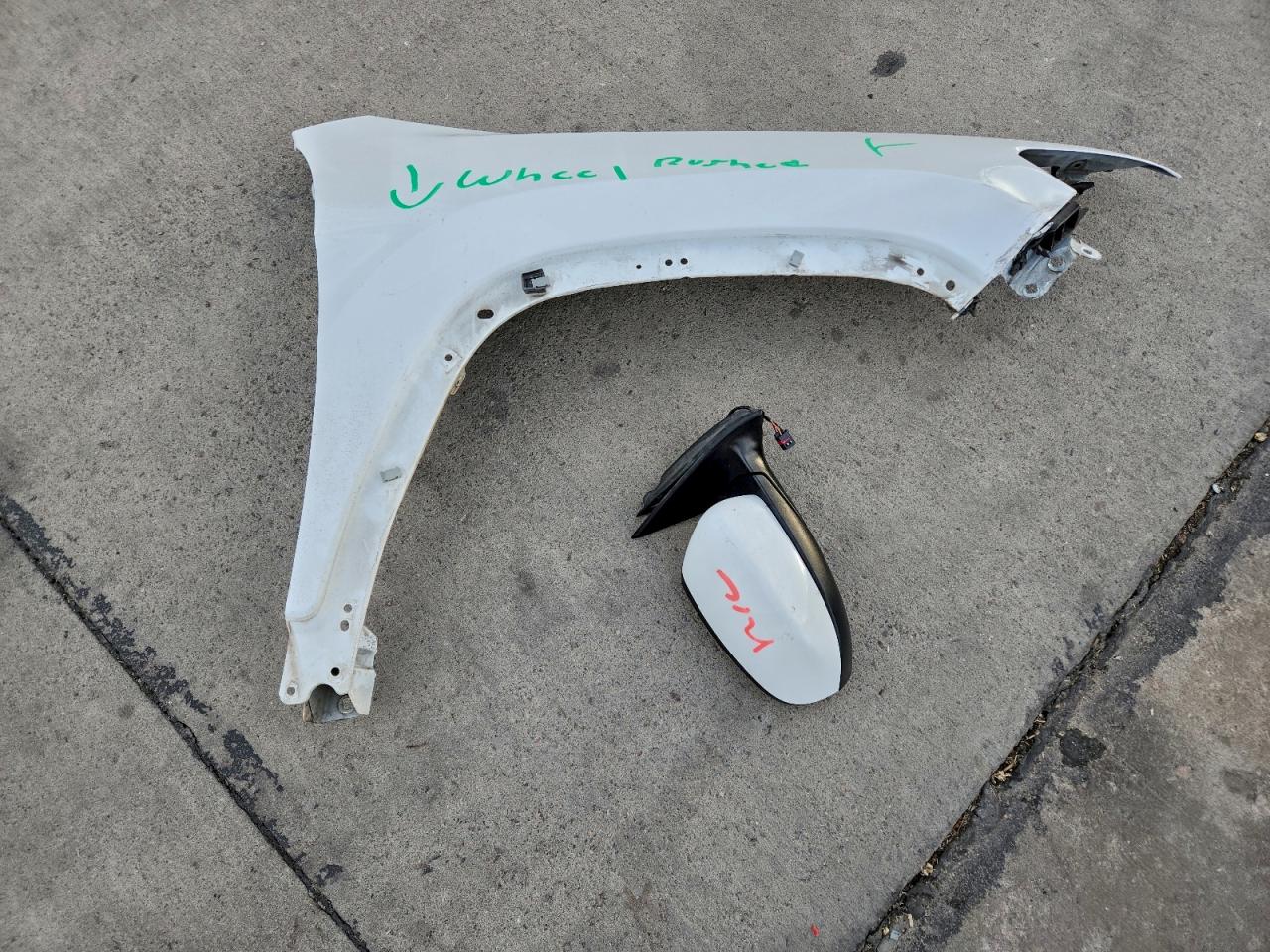 2019 Jeep Cherokee Latitude VIN: 1C4PJLCB4KD160825 Lot: 92545735