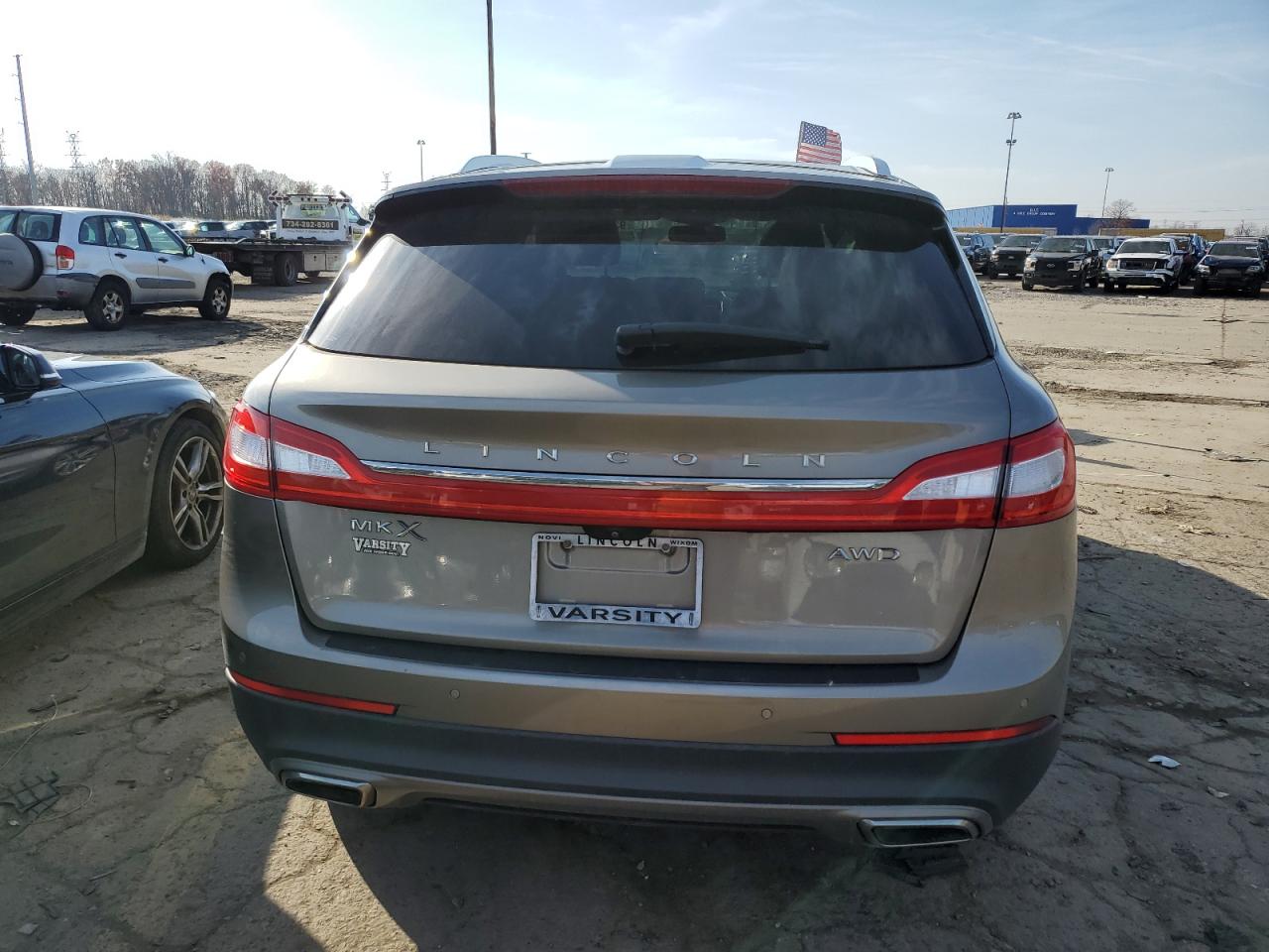 2017 Lincoln Mkx Reserve VIN: 2LMPJ8LR3HBL52682 Lot: 93091165