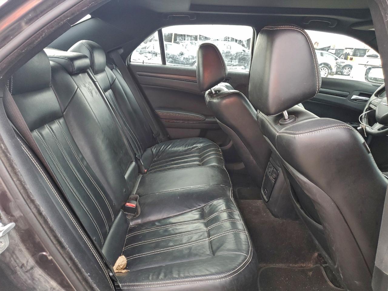 2016 Chrysler 300 S VIN: 2C3CCAGG4GH176055 Lot: 93642855