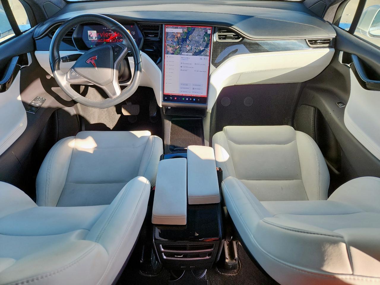 2020 Tesla Model X VIN: 5YJXCAE22LF245782 Lot: 92027105