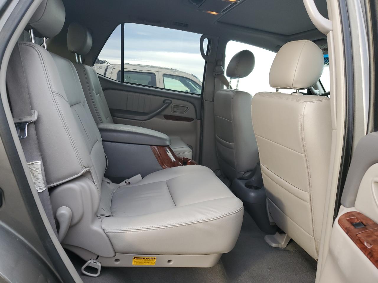 2007 Toyota Sequoia Limited VIN: 5TDBT48A07S292311 Lot: 92848845