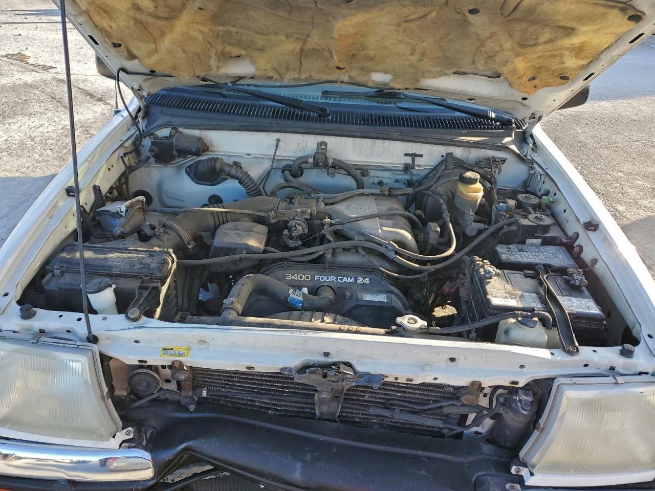 1999 Toyota Tacoma Xtracab VIN: 4TAWN72N0XZ553987 Lot: 93891635