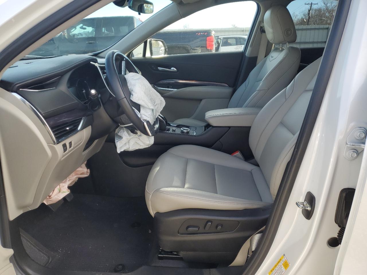 2023 Cadillac Xt4 Luxury VIN: 1GYFZBR44PF171109 Lot: 93019205