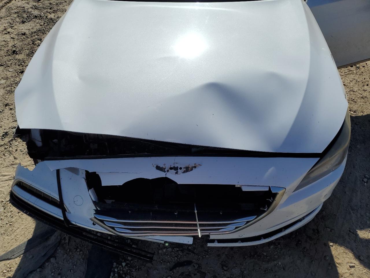 2015 Hyundai Genesis 3.8L VIN: KMHGN4JE3FU064841 Lot: 92710145