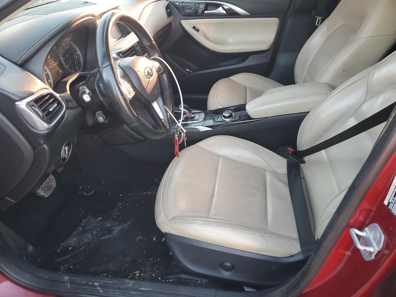 2018 Infiniti Qx30 Base VIN: SJKCH5CRXJA049048 Lot: 91199945